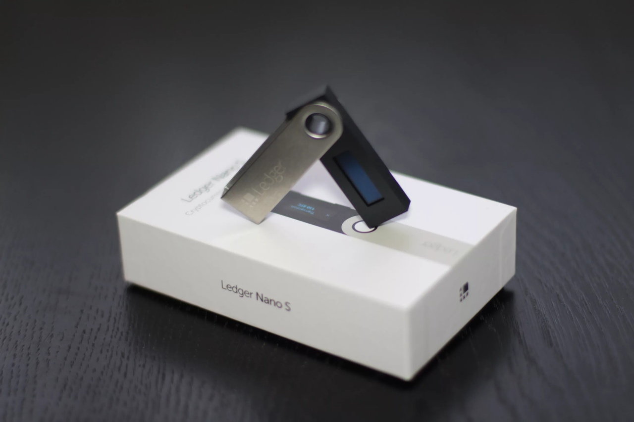 Ledger Nano S: исторический обзор и безопасность кошелька